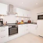 D3 - Haus Duenenpark Koenigsberger Allee 12 - Feriendomizil Hollich Apartament *