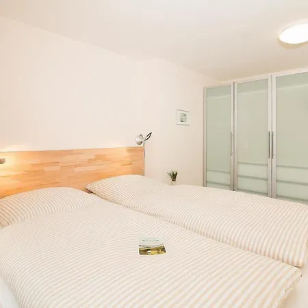 Apartment D3 - Haus Duenenpark Koenigsberger Allee 12 - Feriendomizil Hollich Groemitz