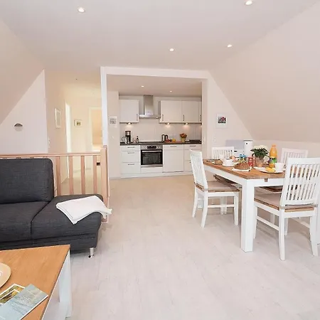 Apartment D3 - Haus Duenenpark Koenigsberger Allee 12 - Feriendomizil Hollich Groemitz